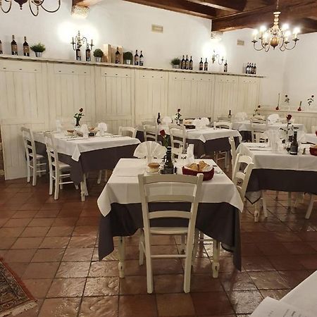 Albergo Grobberio سان مارتينو بون ألبرغو المظهر الخارجي الصورة