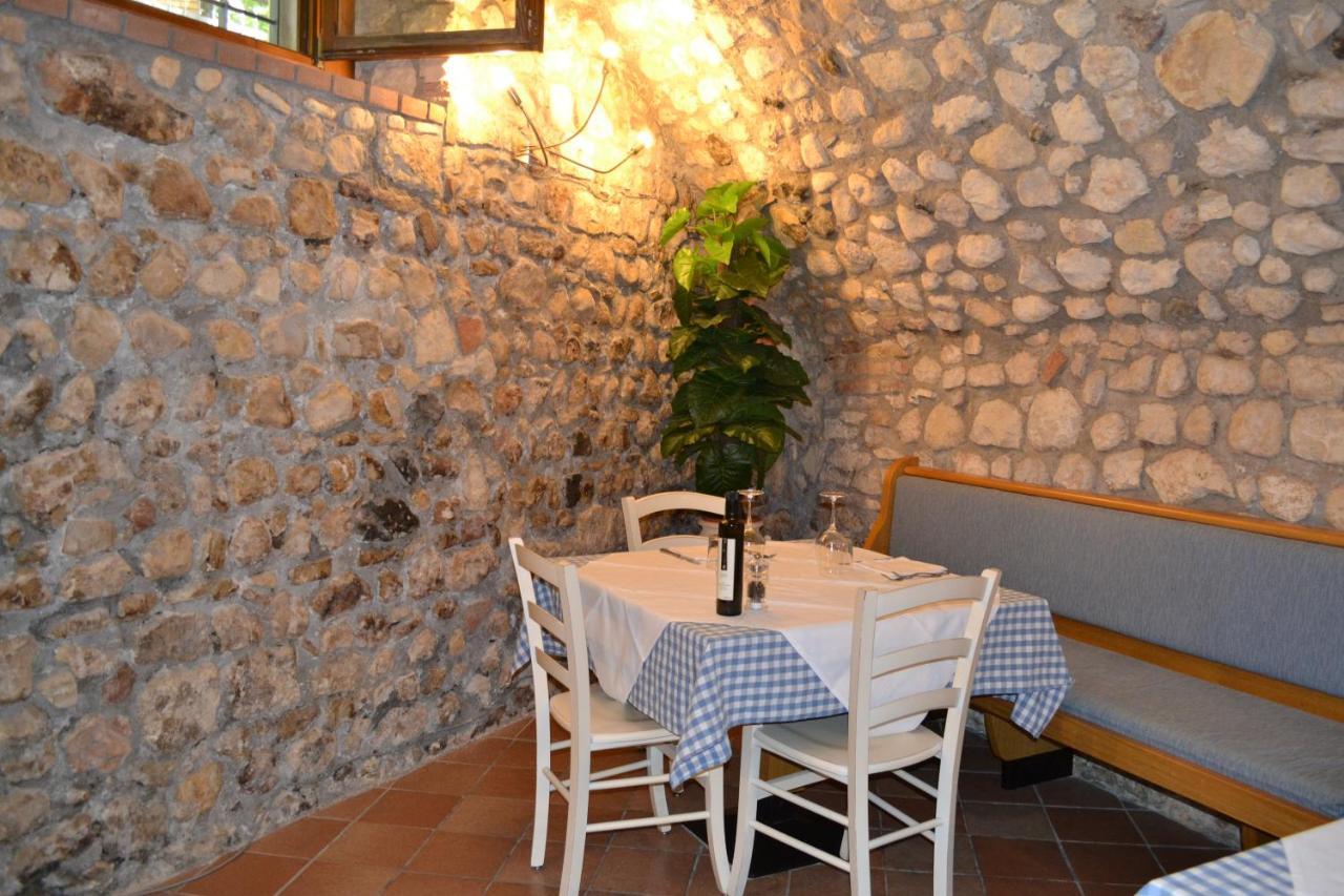 Albergo Grobberio سان مارتينو بون ألبرغو المظهر الخارجي الصورة