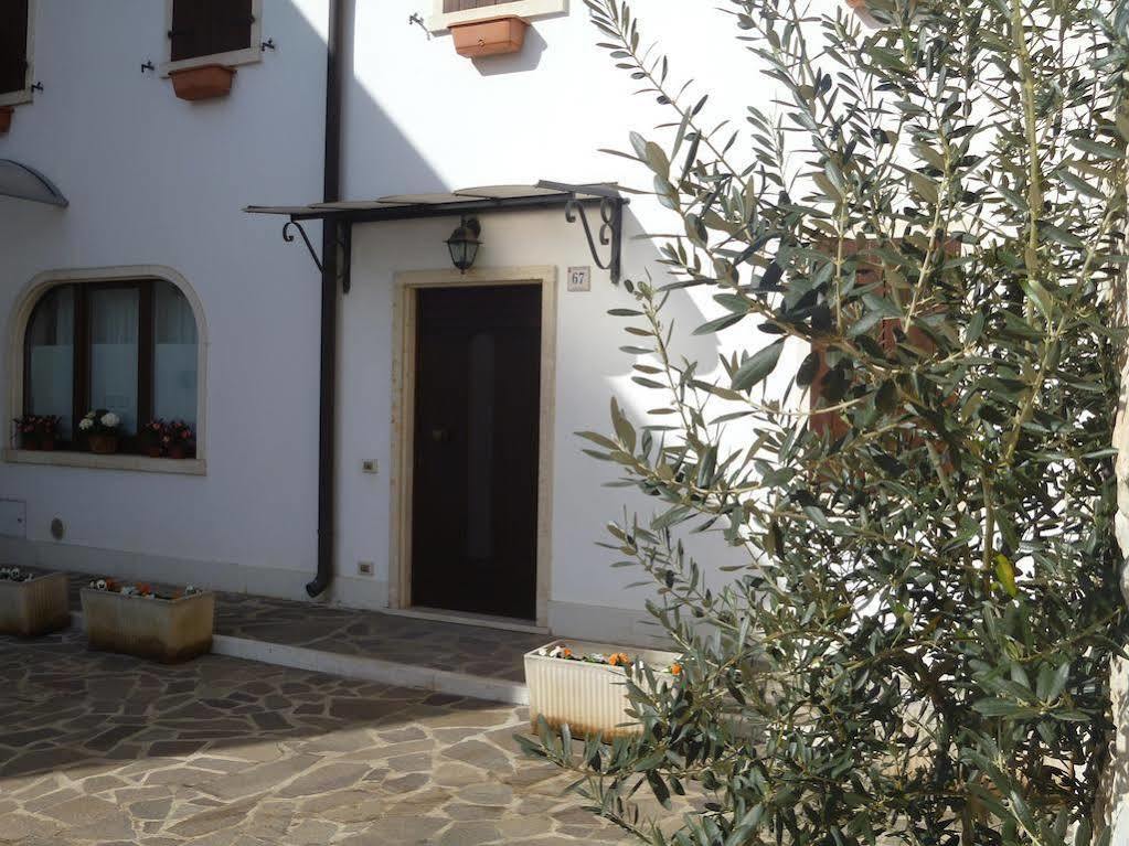 Albergo Grobberio سان مارتينو بون ألبرغو المظهر الخارجي الصورة